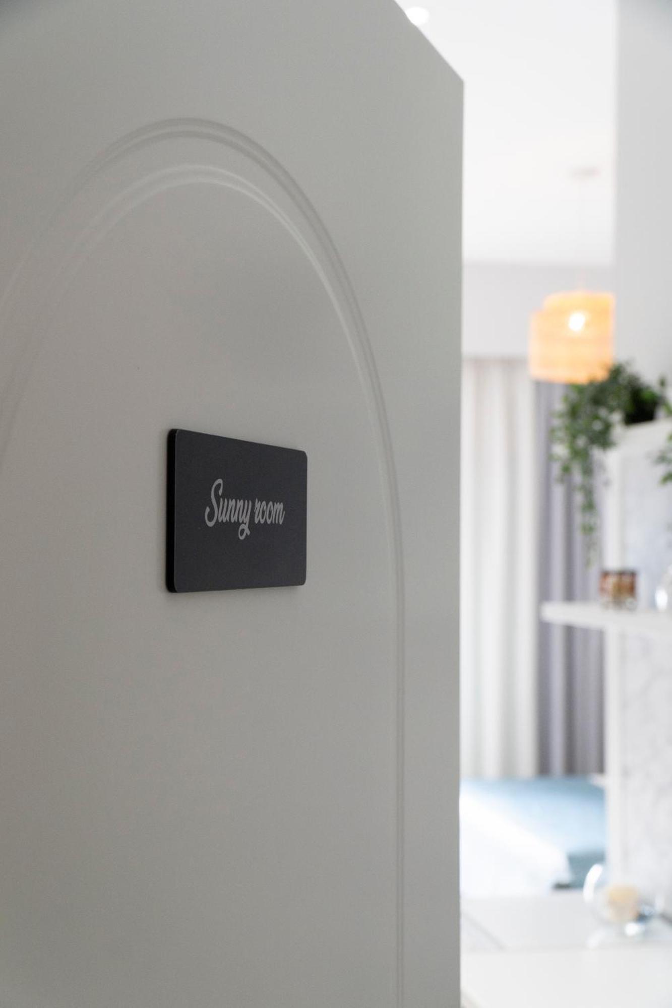 סרנדה Memories Apartments מראה חיצוני תמונה